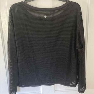 Lululemon black mesh striped sheer shirt size 4-6